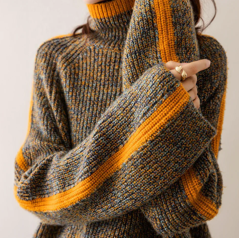 AVA™ - Comfy Sweater