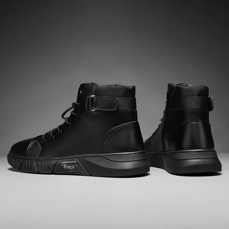 ISAAC™ - Black Leather Boots