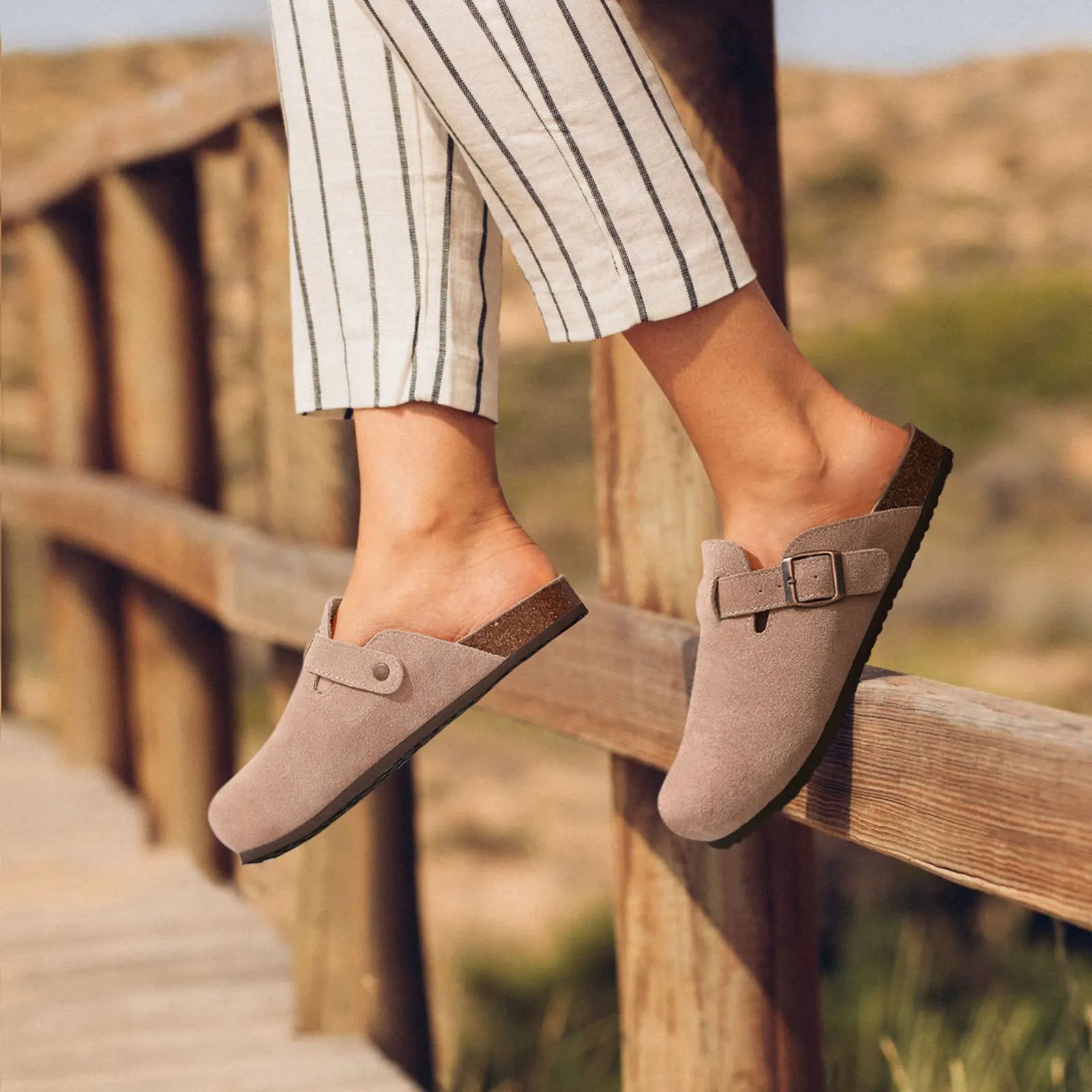 CORA™ - Arch Support Suede Clogs